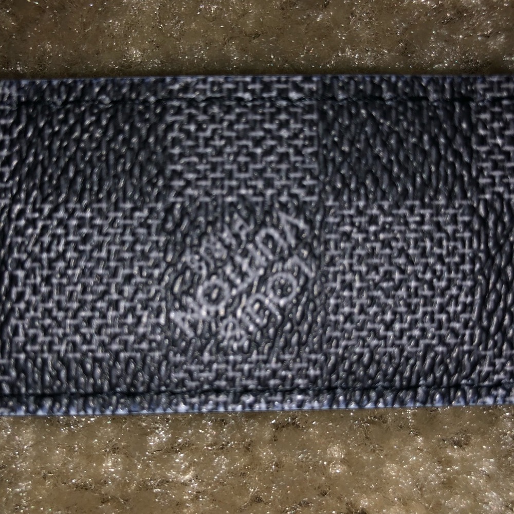 Louis Vuitton belt - Picture 2 of 4